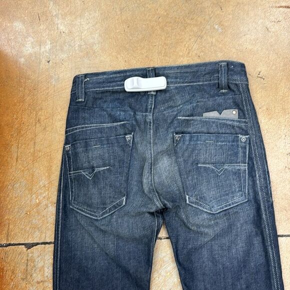 Diesel Jeans - Picture 5 of 10